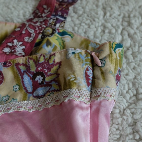 Multipatterned Floral Pink Dress - Picture 3 of 4